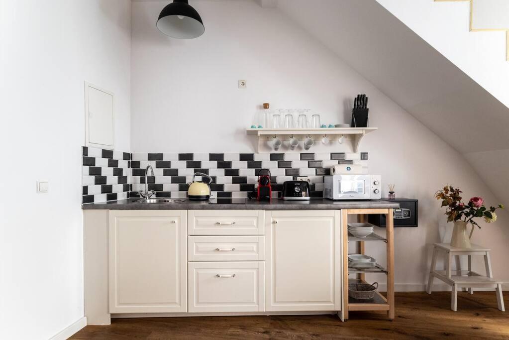 Cozy 1Br Duplex Near Center By Hm Apartment Wien Ngoại thất bức ảnh